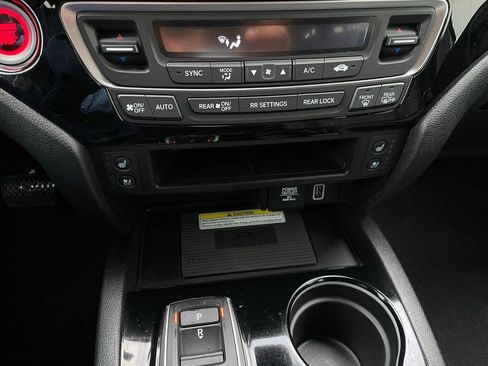 Certified 2023 Honda Passport Elite image 19