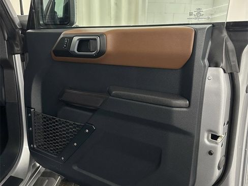 Used 2024 Ford Bronco Outer Banks image 34