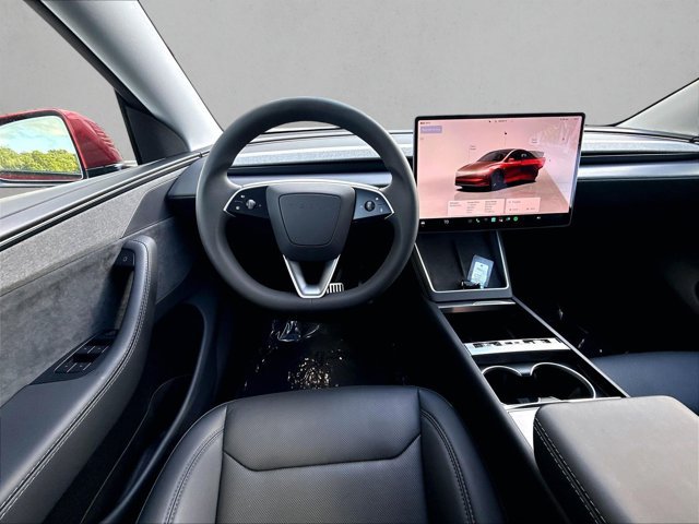 Used 2026 Tesla Model Y 2WD image 7