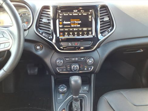 Used 2019 Jeep Cherokee High Altitude image 13