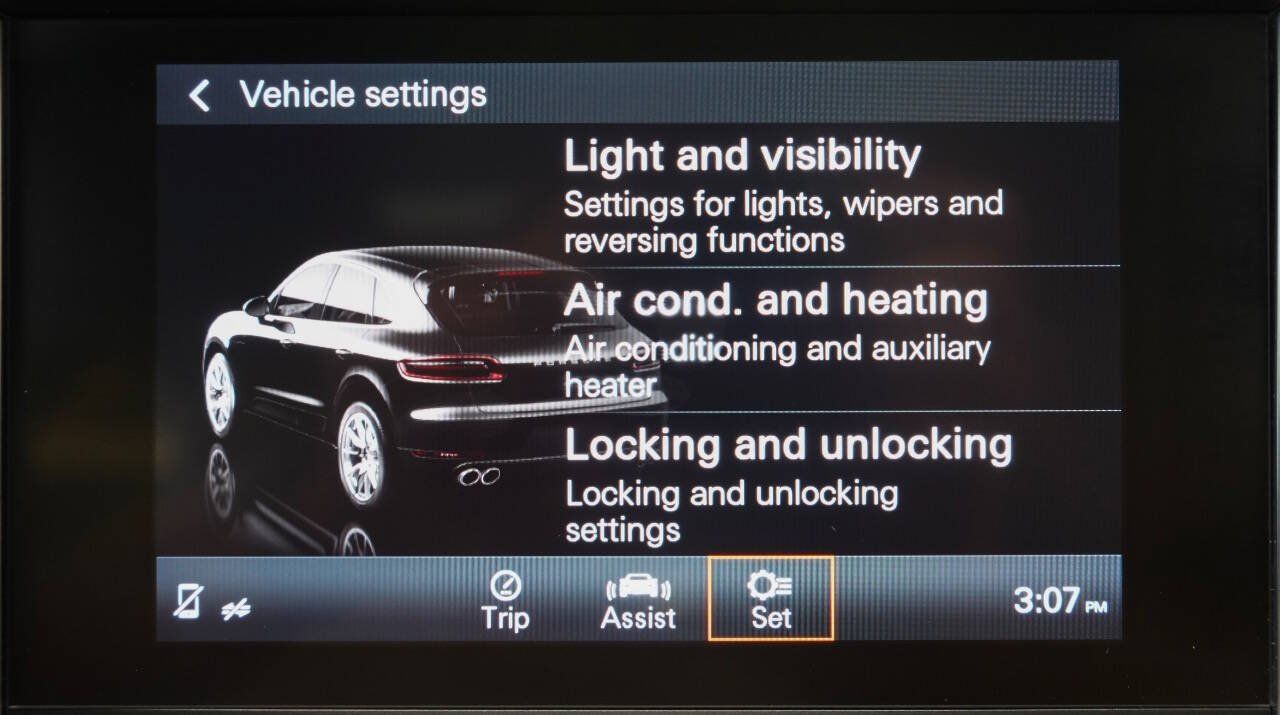 Used 2018 Porsche Macan S AWD/4WD image 93