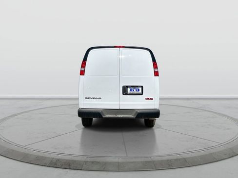 New 2025 GMC Savana 2500 w/ Driver Convenience Package RWD image 7