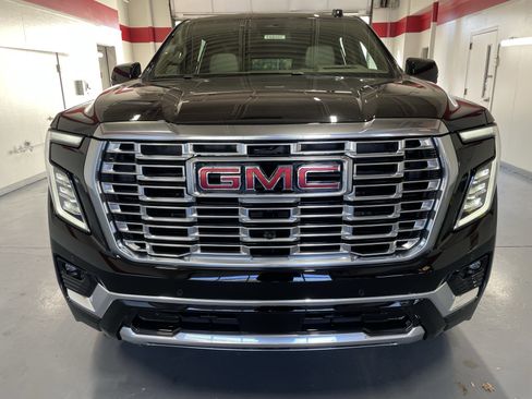 New 2026 GMC Yukon XL Denali w/ Sun & Power Step Package image 2