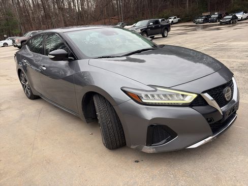 Used 2020 Nissan Maxima 3.5 SV w/ Floor Mat Group image 2