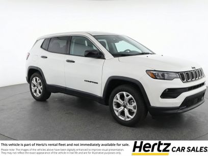 Used 2025 Jeep Compass Latitude