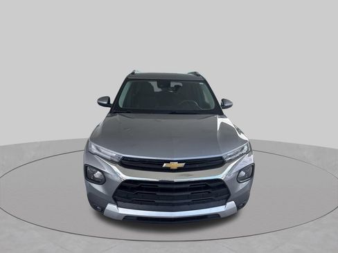 Used 2023 Chevrolet TrailBlazer LT FWD image 9