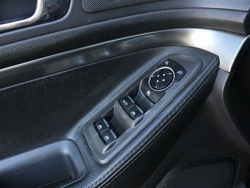 Used 2014 Ford Explorer 4WD Police Interceptor image 5