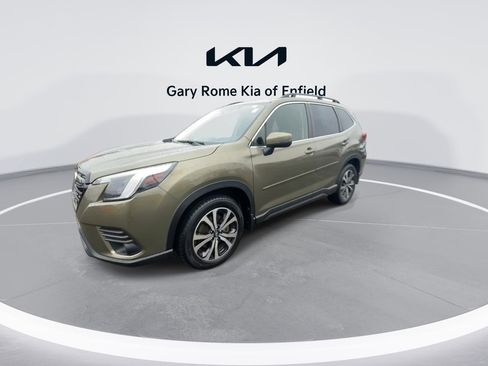 Used 2022 Subaru Forester Limited image 4