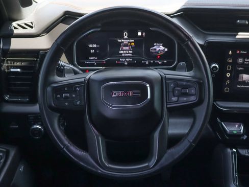 Used 2023 GMC Sierra 1500 AT4 w/ Technology Package AWD/4WD image 26