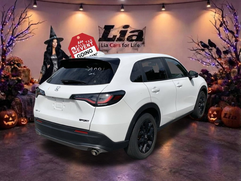 Used 2024 Honda HR-V Sport image 3