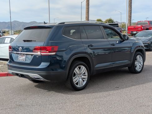 Used 2019 Volkswagen Atlas SE w/ Towing Package image 3