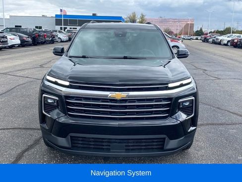 Certified 2026 Chevrolet Traverse LT AWD/4WD image 2