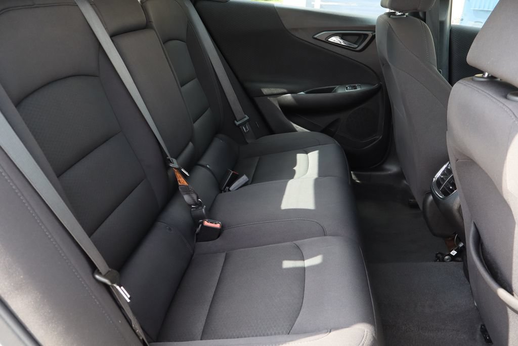 Used 2025 Chevrolet Malibu LT FWD image 26