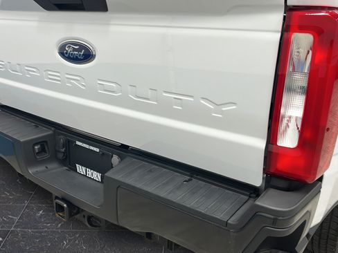 Used 2023 Ford F350 XL AWD/4WD image 36