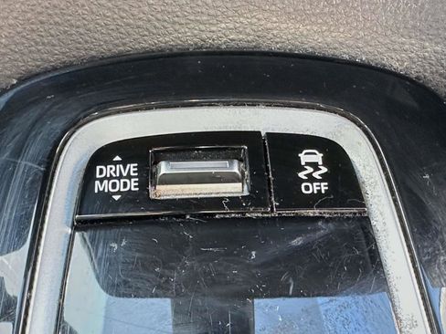 Certified 2023 Toyota Corolla SE image 24