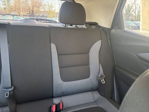 Used 2025 Chevrolet TrailBlazer LT image 35