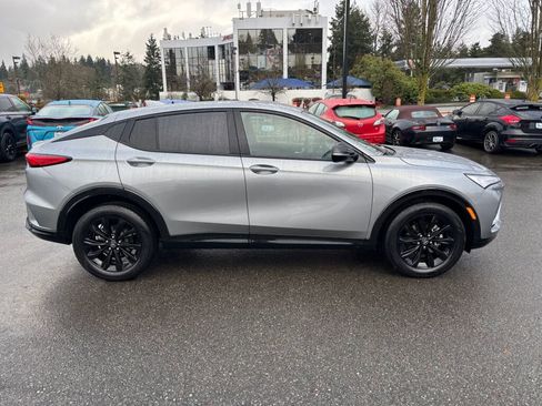 Used 2024 Buick Envista Sport Touring w/ Convenience I Package image 4