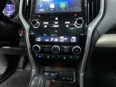 Used 2019 Subaru Ascent Touring AWD/4WD image 18