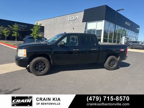 Used 2009 Chevrolet Silverado 1500 LT w/ Power Pack Plus AWD/4WD image 15