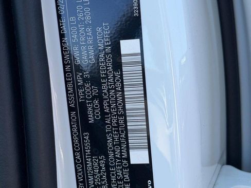 New 2026 Volvo XC60 B5 Ultra w/ Climate Package image 18