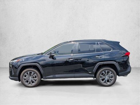 Used 2023 Toyota RAV4 Limited AWD/4WD image 9
