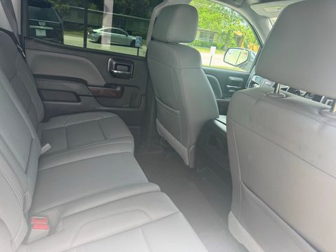 Used 2018 GMC Sierra 1500 SLT AWD/4WD image 13
