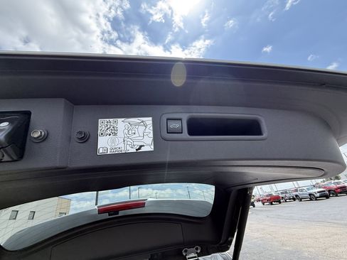 Certified 2024 Toyota Highlander XLE AWD/4WD image 22