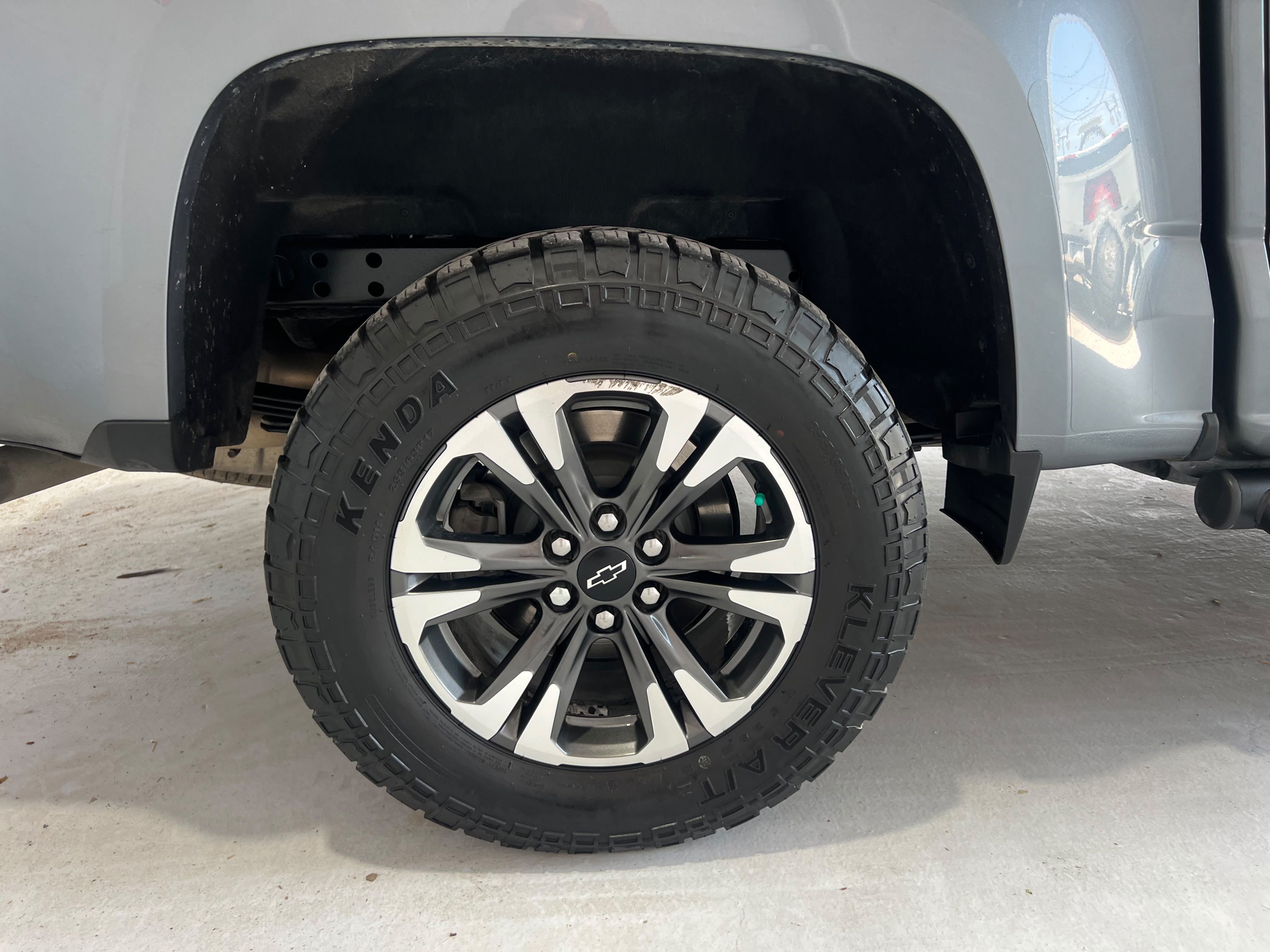 Used 2022 Chevrolet Colorado Z71 AWD/4WD image 26