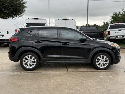 Used 2020 Hyundai Tucson Value FWD image 3