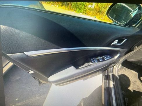 Used 2026 Genesis G70 2.5T RWD image 10