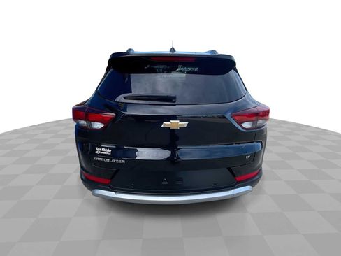 Used 2023 Chevrolet TrailBlazer LT w/ Convenience Package image 7