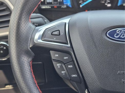 Used 2023 Ford Edge ST-Line AWD/4WD image 35