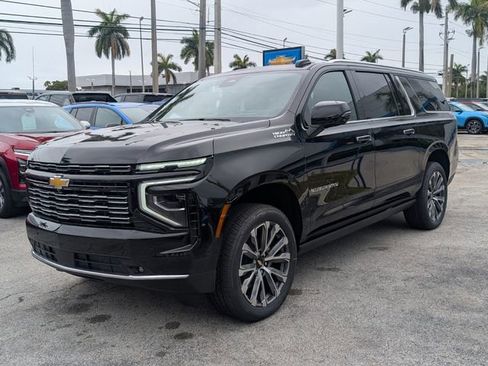 New 2026 Chevrolet Suburban High Country RWD image 3