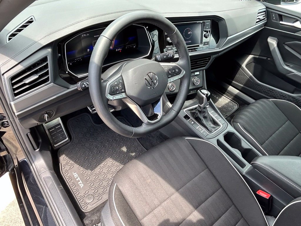 Certified 2024 Volkswagen Jetta Sport FWD image 18