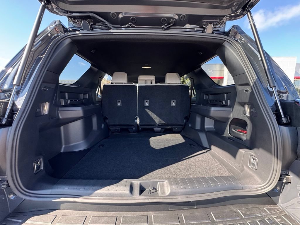 Used 2026 Toyota 4Runner SR5 RWD image 11