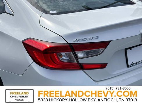 Used 2022 Honda Accord EX-L image 12