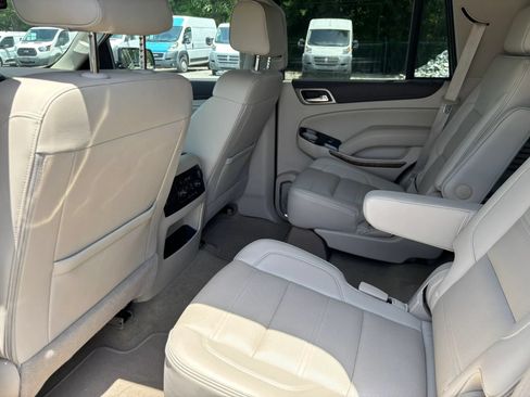 Used 2019 GMC Yukon Denali w/ Denali Ultimate Package AWD/4WD image 13