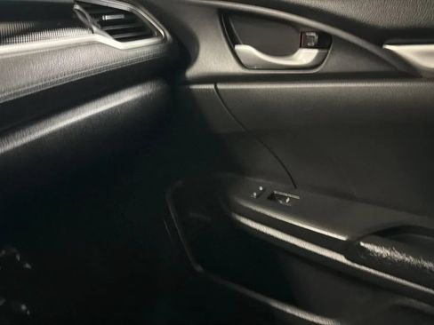 Used 2020 Honda Civic Sport image 16