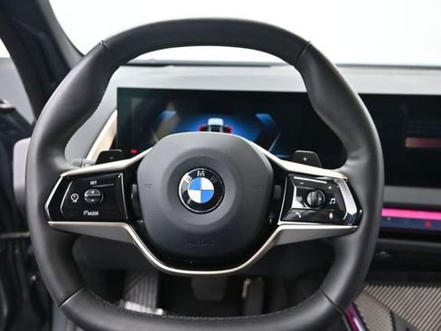 Used 2025 BMW X3 xDrive30i AWD/4WD image 13