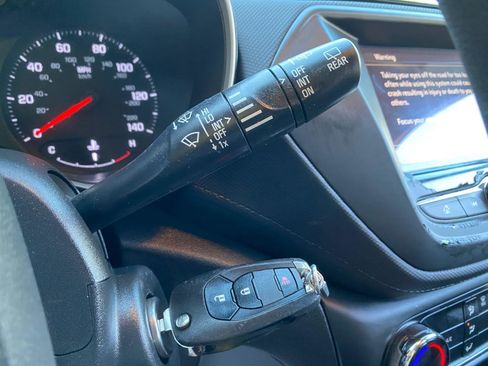 Used 2021 Chevrolet TrailBlazer LS image 61