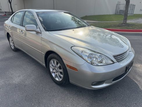 Used 2002 Lexus ES 330 image 3