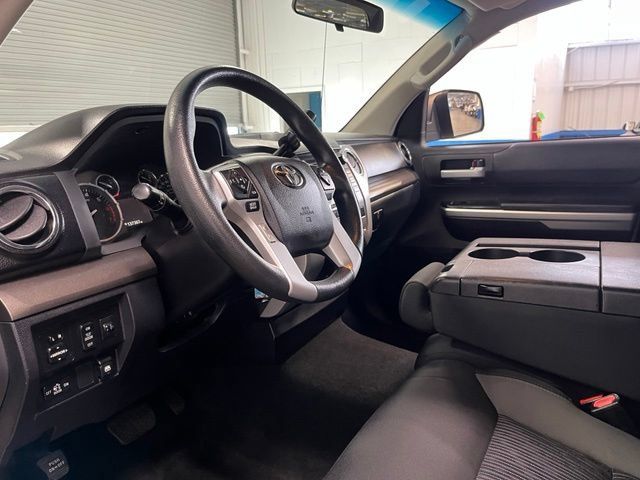 Used 2017 Toyota Tundra SR5 RWD image 23