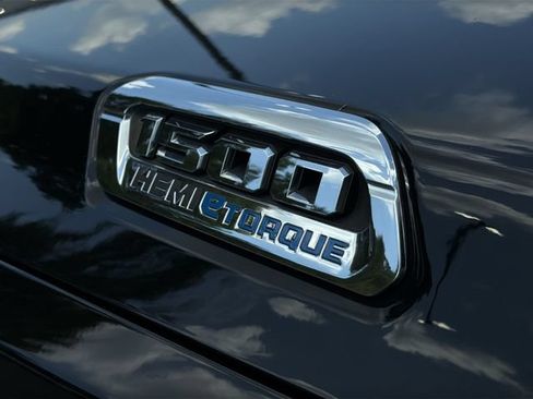 Used 2023 RAM 1500 Limited AWD/4WD image 13