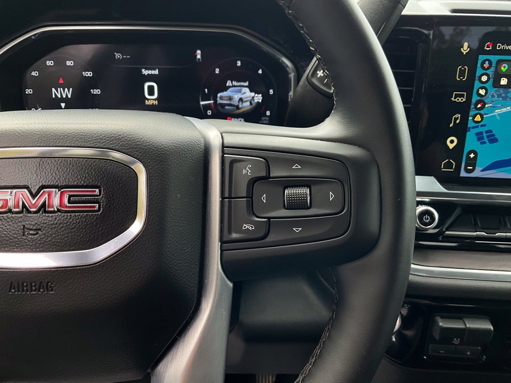 Used 2026 GMC Sierra 1500 SLT AWD/4WD image 12
