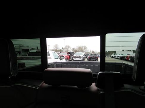 Used 2024 GMC Sierra 1500 Denali Ultimate AWD/4WD image 33