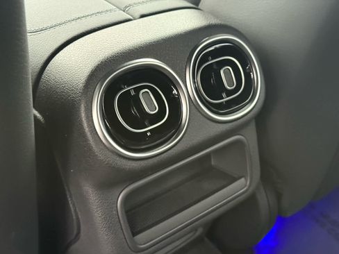 Used 2026 Mercedes-Benz GLC 300 4MATIC image 31