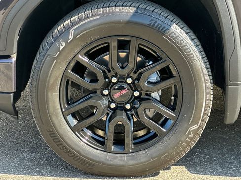 Used 2025 GMC Sierra 1500 Elevation w/ Elevation Premium Package AWD/4WD image 37