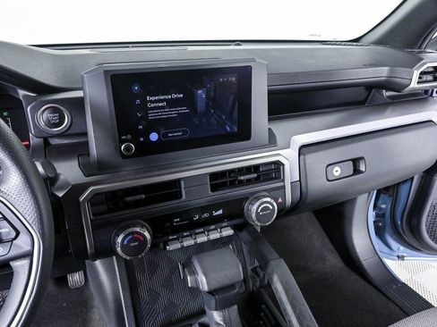 Used 2025 Toyota 4Runner SR5 RWD image 14