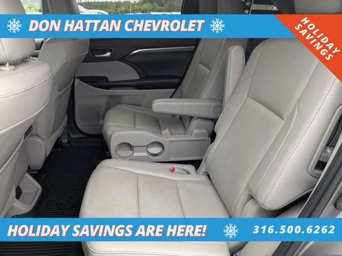 Used 2019 Toyota Highlander Limited Platinum image 5