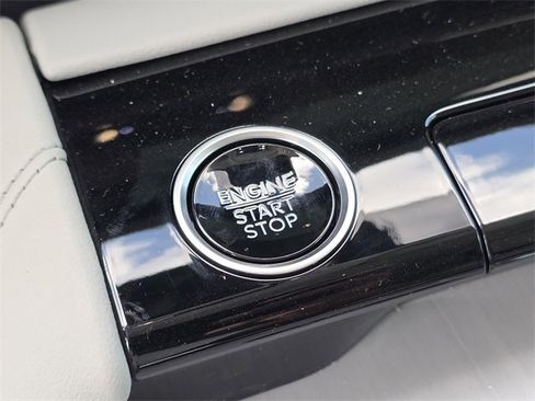 New 2025 Lincoln Navigator Reserve image 31